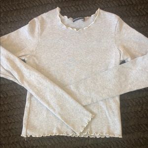 Brandy Melville long sleeved tshirt